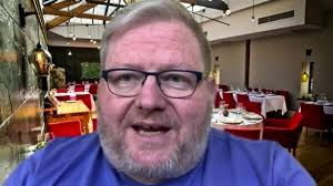 Around the World with Paul Askew: Singapore