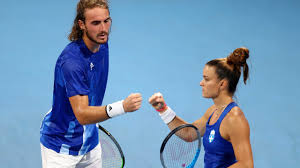 Sakkari, who at 23 is the older of the two. Koh1hiuunuhzsm