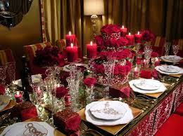 The english do not switch knives and forks. Royal Table Setting Table Settings Royal Table Buffet Table