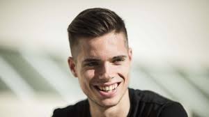 Sofascore's rating system assigns each player a specific rating based on numerous data factors. Portugal Ostermunchner Julian Weigl Zum Spieler Des Jahres Bei Benfica Lissabon Gewahlt Sport In Der Region