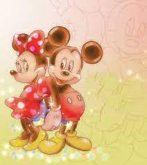 Hoy vamos acompañar a mickey mouse y minnie mouse de disney en su coche de carreras. Mickey Minnie Mickey Minnie Mouse Mickey Mouse And Friends Mickey And Minnie Kissing
