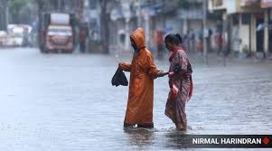 Dangerous heatwave in the west; Weather Forecast Today Update Delhi Ncr Maharashtra Mumbai Up Bihar Karnataka Noida Chennai Bangalore Rains Alert News