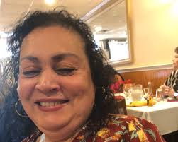 Elsa Matos's Instagram, Twitter & Facebook