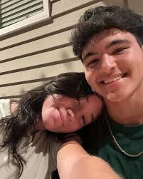 Chris Holl (@chris__holl) • Instagram photos and videos