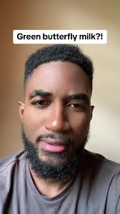 I cannot be the only person thought it was yellow🤣 #trini_tiktoks  #trinidadandtobago #trinidadandtobago🇹🇹