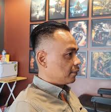 TOMSBARBER (@tomsbarbershop1211) · Kota Bandar Lampung, Indonesia ·  Instagram photos and videos