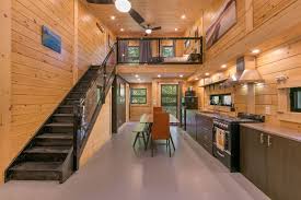 Muskoka S Luxury Tiny House Tiny Houses For Rent In Gravenhurst Ontario Canada Tiny House Luxury Tiny Houses For Rent Tiny House Interior Design