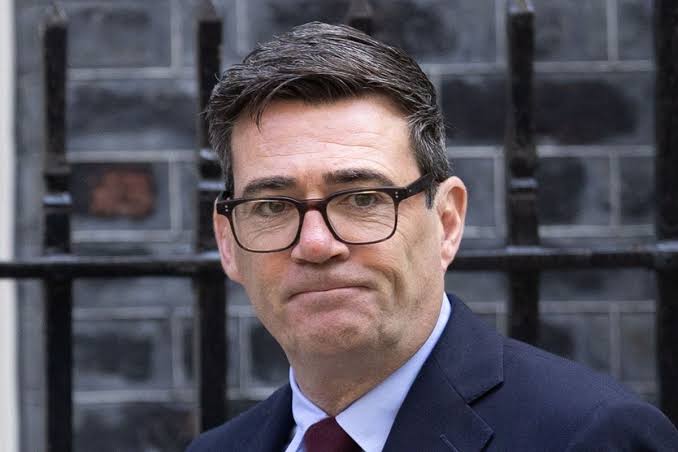 Andy Burnham urged to revive 'allowance scheme' for poorer students axed by  Tories - The Mirror