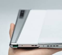 Released 2018, july 186g, 9.6mm thickness android 8.1, up to android 10, coloros 7.0 128gb/256gb storage, no card slot. Oppo X 2021 Rollable Concept Handset Oppo Global