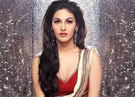 Amyra dastur is an indian parsi film actress. Made In China Actress Amyra Dastur Talks About The Taboo Around Sex And Playing Supporting Roles Bollywood News Bollywood Hungama
