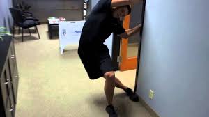 Pin By Samer Naji On Health Fitness Quadratus Lumborum Stretch Ql Stretch Muscle Stretches