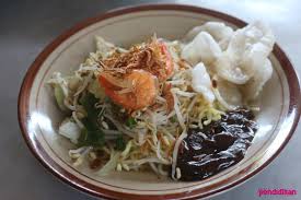 Mamyka channel 922 views1 month ago. Lontong Mie Serupa Tapi Berbeda