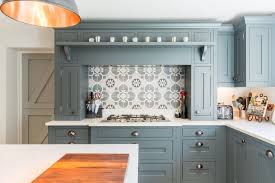 This comes down to the style of your kitchen. Choosing The Right Kitchen Splashback Style Kitchens Bespoke