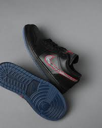 Sneakavenue On Twitter The Air Jordan 1 Low Se Black Red Orbit Is Now Available Online Https T Co 5zbdfe1yxm Airjordan1low Sneakavenue Https T Co Ksk70fqolz