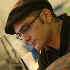 Mike Ledger's Instagram, Twitter & Facebook