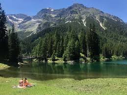 To perceive with the eyes; Obernberger See Baden Schwimmen In Tirol