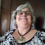 Lisa Vowell's Instagram, Twitter & Facebook