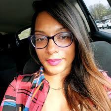 Goldie Kemp's Instagram, Twitter & Facebook