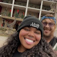 Does weapon poison and cinderbanes still add DPS with reduced damage?