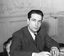 Frédéric mitterrand, né le dans le 16e arrondissement de paris, est une personnalité du milieu culturel et un homme politique français. Francois Mitterrand Wikipedia