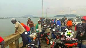 Kemalangan ngeri di jambatan pulau pinang | 999 (22 januari 2019). Lelaki Bunuh Diri Di Jambatan Pulau Pinang 9 Gambar Berlockgear Kunci Pengetahuan