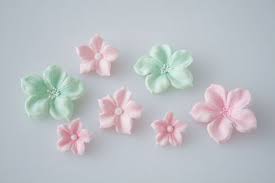 Find great deals on ebay for gumpaste flower. How To Make A Gum Paste Flowers Cakejournal Com