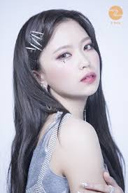 Z Stars Gai And Carlyn Shine In Teaser Images For Sing For You Https Www Allkpop Com Article 2019 07 Z Stars Gai And Carlyn Sh Girl Facts Sing For You Girl