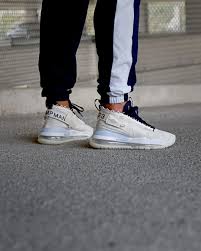 Jordan Proto Max 720 Pale Ivory Available Now On Snkrs Com Disponible Sur Sn Nikeairmax Air Jordans Jordans Nike Jordan
