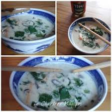 Le Chaudron Magique Soupe De Poulet Thailandaise Au Lait De Coco Tom Poulet Thailandais Soupe Poulet Cuisine Thailandaise
