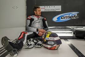 Profil tom luthi, pembalap pertamina indonesia di moto2 2021 untuk kali pertama sepanjang sejarah akhirnya so, after a long wait, tom lüthi finally made his motogp debut today in sepang. Tom Luthi Und Das Spate Gluck Nzz
