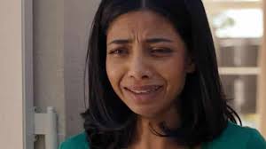 Toujours dans les prochains épisodes de demain nous appartient à partir du 24 mai 2021, georges propose un emploi à roxane : Demain Nous Appartient Lou Au Plus Mal Dans Les Prochains Episodes Mce Tv