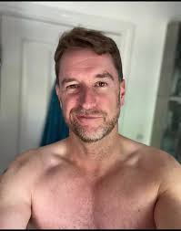 jonathan kelk (@jennykelk2)'s videos with Love Me