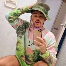 Instagram early life and education his official birth name is benito antonio martinez. Los Rumores De Matrimonio Entre Bad Bunny Y Gabriela Berlingeri Fueron Aclarados Por El Mismo Xoxo News Lifestyle