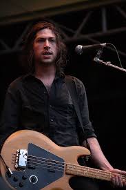 Michael Shuman Queens Of The Stone Age Good Music Heartthrob
