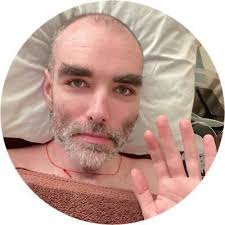 Amy Arthur (@a_e_arthur)