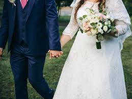 Whatever you're shopping for, we've got it. What Plus Size Brides Should Know Wedding Dress Shopping