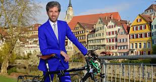Browse 172 boris palmer stock photos and images available, or start a new search to explore more stock photos and images. Fitness Trifft Politik Mit Grunen Politiker Und Tubingens Ob Boris Palmer Bodymedia Fachmagazin
