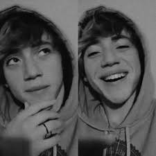 Seleccionamos cuidadosamente cada foto para garantizar que son realmente imágenes gratuitas de alta calidad. Esto Es Perfeccion Senores Chicos Guapos Gente Famosa Chicos Lindos