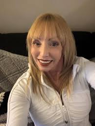 A couple of months ago I knew exactly who I was and what I wanted out of  life,today I realize that the choices I made not to long ago is busy messing