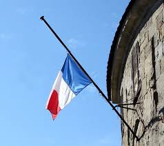 Op twitter is vanochtend discussie ontstaan over ongepaste uitingen op de dag van nationale rouw. Nationale Rouw In Frankrijk Wikipedia