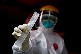 Pemerintah Tetapkan Harga Tertinggi Tes Swab Mandiri Rp 900 000