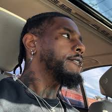 Darryl Denzel Anderson |Fashion Stylist (@changeofwardrobe) • Threads, Say  more