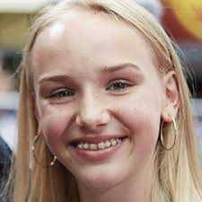 Fog in August (2016)