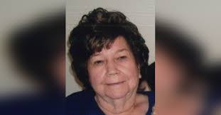 Savannah Ayers's Instagram, Twitter & Facebook