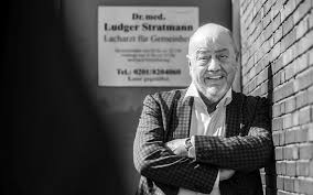 Nach seinem tod ist die anteilnahme auch in essen groß. Xv 5o47ig5mrlm