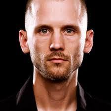 Brad Wentworth's Instagram, Twitter & Facebook