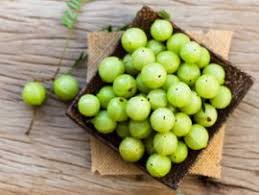 Here are the 4 best ways to use amla powder for grey hair treatment. How To Use Amla Powder To Treat Grey Hair Styles At Life