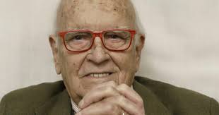 Muere a los 93 años el diseñador barcelonés Miguel Milá, taurino y  «conservador-progresista»