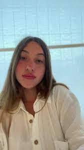 Nicole Gelfand's Instagram, Twitter & Facebook