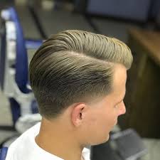 Though, to balance out your face shape, try to leave more hair on the sides. 30 Best Haircuts For Guys With Round Faces Hairstyle On Point